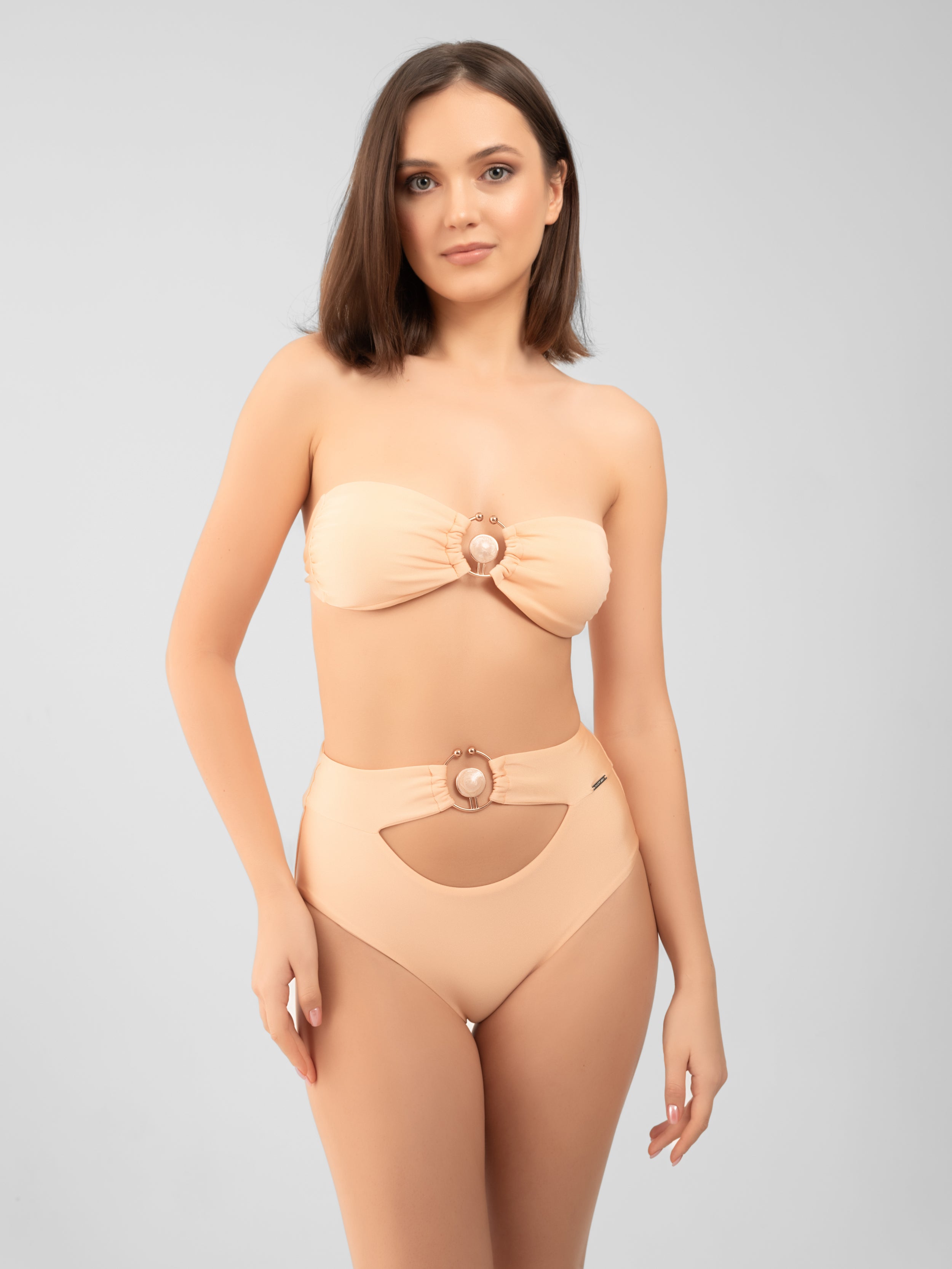 KAMILA O-RING NUDE TOP